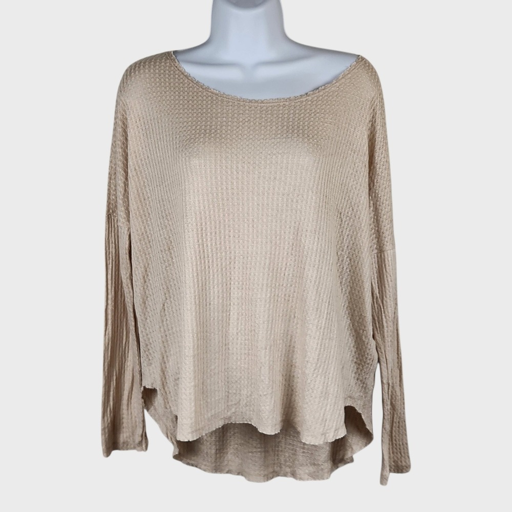 NWT Everly Waffle Knit Top M Stone Cozy Long Sleeve Airy Neutral Boho Layering